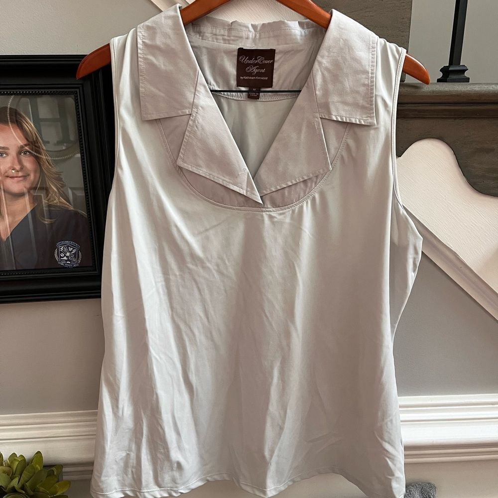 Under Cover Agent by Kathleen Kirkwood Gray Sleeveless Blouse sz 1X